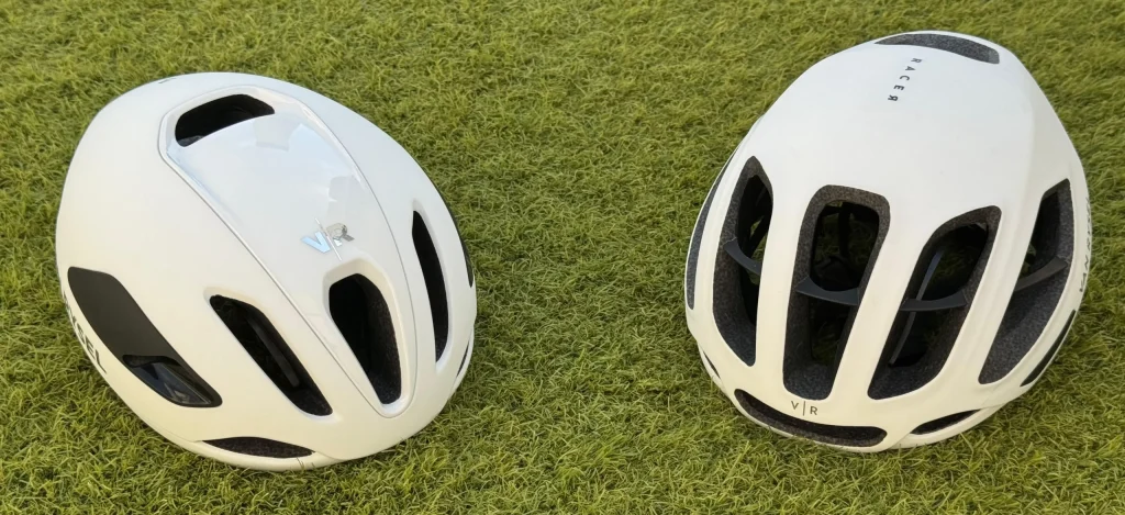 Van Rysel RCR-F MIPS: review tras 6 meses 6 Comparativa de los cascos Van Rysel RCR MIPS y RCR-F MIPS uno al lado del otro